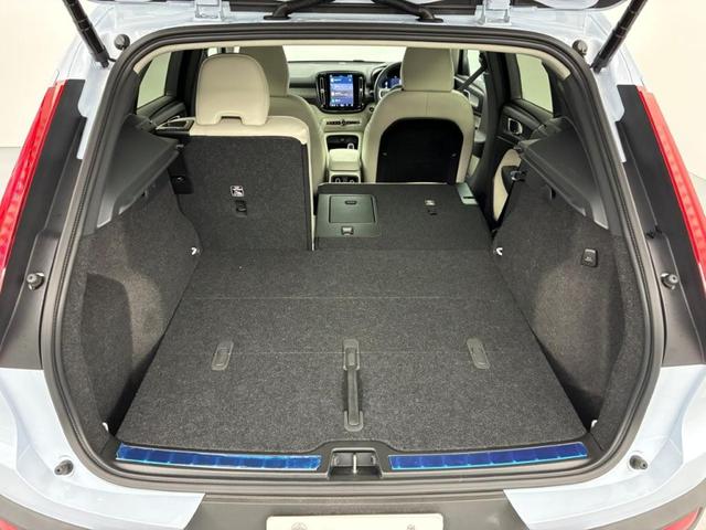 XC40 ウルトラ B4 AWD Googleインフォテイメントシステム harman/kardonプレミアムサウンドシステム アダプティブクルーズコントロール ピクセルLEDヘッドライト ワイヤレススマートフォンチャージ(43枚目)