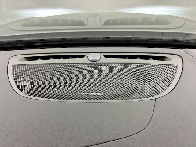 V60 ウルトラ T6 AWD プラグインハイブリッド Googleインフォテイメントシステム harman/kardonプレミアムサウンドシステム アダプティブクルーズコントロール 電動チルトアップ機構付きガラス・サンルーフ ヘッドアップディスプレイ(4枚目)