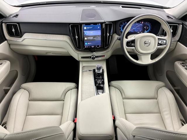 XC60 アルティメット B5 AWD Googleインフォテイメントシステム harman/kardonプレミアムサウンドシステム 電動チルトアップ機構付きガラス・サンルーフ アダプティブクルーズコントロール ヘッドアップディスプレイ(3枚目)