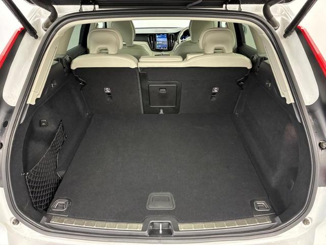 XC60 アルティメット B5 AWD Googleインフォテイメントシステム harman/kardonプレミアムサウンドシステム 電動チルトアップ機構付きガラス・サンルーフ アダプティブクルーズコントロール ヘッドアップディスプレイ(44枚目)