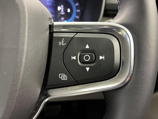 XC40 アルティメット B4 AWD Googleインフォテイメントシステム harman/kardonプレミアムサウンドシステム アダプティブクルーズコントロール ワイヤレススマートフォンチャージ 360°ドライブレコーダー(35枚目)