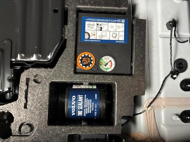 XC40 アルティメット B4 AWD Googleインフォテイメントシステム harman/kardonプレミアムサウンドシステム アダプティブクルーズコントロール ワイヤレススマートフォンチャージ 360°ドライブレコーダー(47枚目)