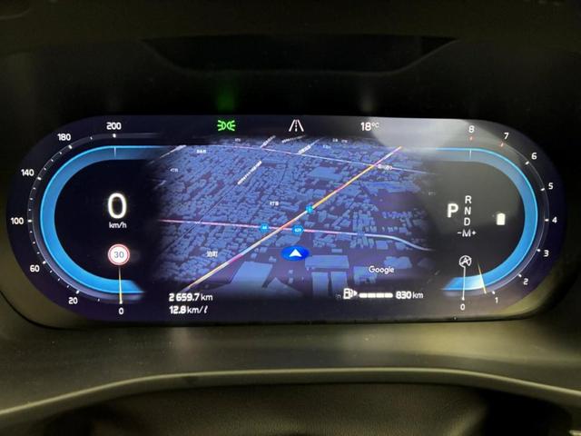 ＸＣ４０ ウルトラ　Ｂ４　ＡＷＤ　Ｇｏｏｇｌｅインフォテイメントシステム　ｈａｒｍａｎ／ｋａｒｄｏｎプレミアムサウンドシステム　アダプティブクルーズコントロール　ワイヤレススマートフォンチャージ　ＥＴＣ車載器（26枚目）