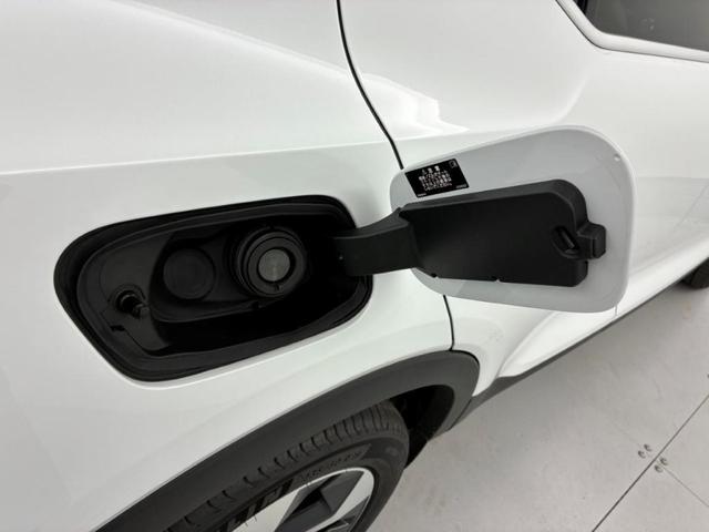 ＸＣ４０ ウルトラ　Ｂ４　ＡＷＤ　Ｇｏｏｇｌｅインフォテイメントシステム　ｈａｒｍａｎ／ｋａｒｄｏｎプレミアムサウンドシステム　アダプティブクルーズコントロール　ワイヤレススマートフォンチャージ　ＥＴＣ車載器（47枚目）