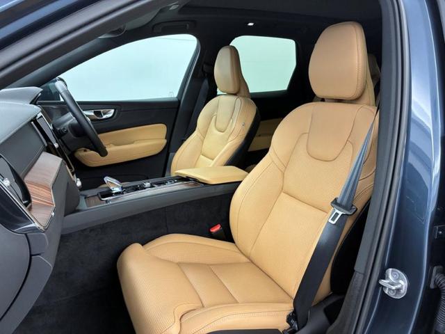 ＸＣ６０ ウルトラ　Ｂ５　ＡＷＤ　Ｇｏｏｇｌｅインフォテイメントシステム　ｈａｒｍａｎ／ｋａｒｄｏｎプレミアムサウンドシステム　アダプティブクルーズコントロール　電動チルトアップ機構付きガラス・サンルーフ（17枚目）