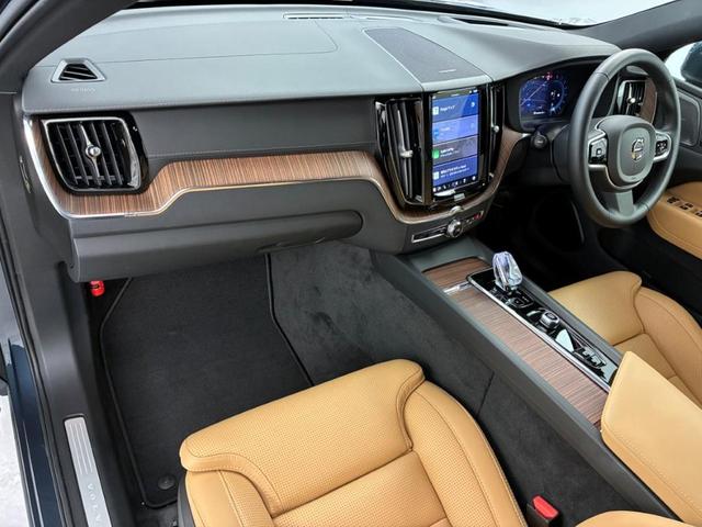 ＸＣ６０ ウルトラ　Ｂ５　ＡＷＤ　Ｇｏｏｇｌｅインフォテイメントシステム　ｈａｒｍａｎ／ｋａｒｄｏｎプレミアムサウンドシステム　アダプティブクルーズコントロール　電動チルトアップ機構付きガラス・サンルーフ（18枚目）