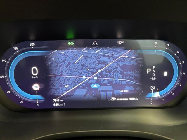 ＸＣ６０ ウルトラ　Ｂ５　ＡＷＤ　Ｇｏｏｇｌｅインフォテイメントシステム　ｈａｒｍａｎ／ｋａｒｄｏｎプレミアムサウンドシステム　アダプティブクルーズコントロール　電動チルトアップ機構付きガラス・サンルーフ（25枚目）