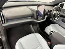ウルトラシングルモーター　エクステンデッドレンジ　Ｇｏｏｇｌｅインフォテイメントシステム　ｈａｒｍａｎ／ｋａｒｄｏｎプレミアムサウンドシステム　アダプティブクルーズコントロール　パノラマガラスサンルーフ　前後ドライブレコーダー（22枚目）
