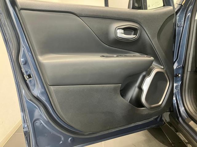 ジープ・レネゲード リミテッド 認定中古車 整備付き アダプティブクルーズコントロール 純正ホイール LEDヘッドライト(26枚目)