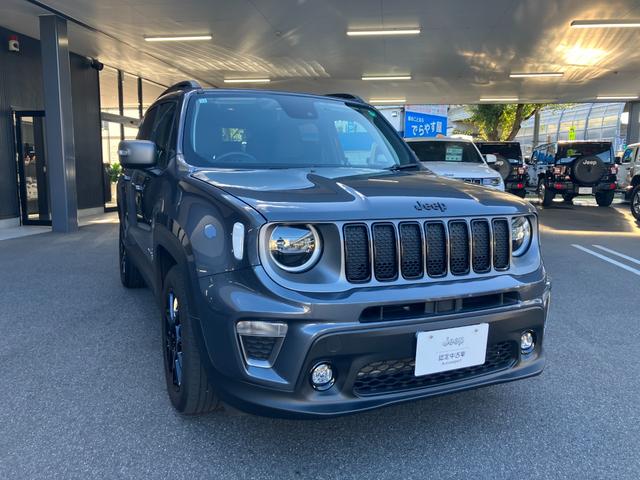 ジープ・レネゲード リミテッド　認定中古車保証　整備付　レザーシート　シートヒーター　純正ナビ　バックカメラ　アダプティブクルーズコントロール　ＥＴＣ（7枚目）