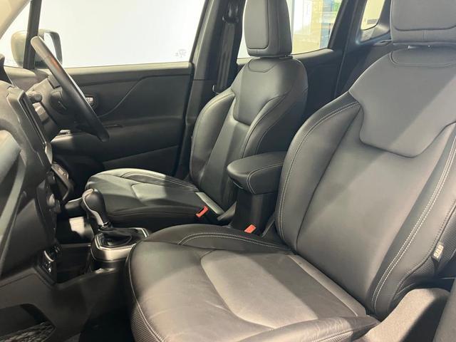 ジープ・レネゲード リミテッド　認定中古車保証　整備付　レザーシート　シートヒーター　純正ナビ　バックカメラ　アダプティブクルーズコントロール　ＥＴＣ（25枚目）