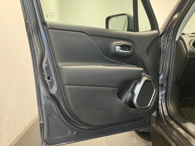 ジープ・レネゲード リミテッド　認定中古車保証　整備付　レザーシート　シートヒーター　純正ナビ　バックカメラ　アダプティブクルーズコントロール　ＥＴＣ（26枚目）