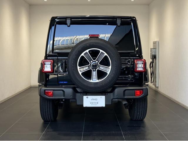 ジープ・ラングラーアンリミテッド サハラ 新車保証継承 整備付 レザーシート シートヒーター 純正ナビ バックカメラ アダプティブクルーズコントロール ETC(10枚目)