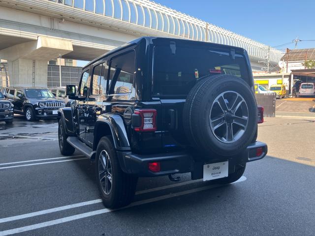 ジープ・ラングラーアンリミテッド サハラ 新車保証継承 整備付 レザーシート シートヒーター 純正ナビ バックカメラ アダプティブクルーズコントロール ETC(11枚目)