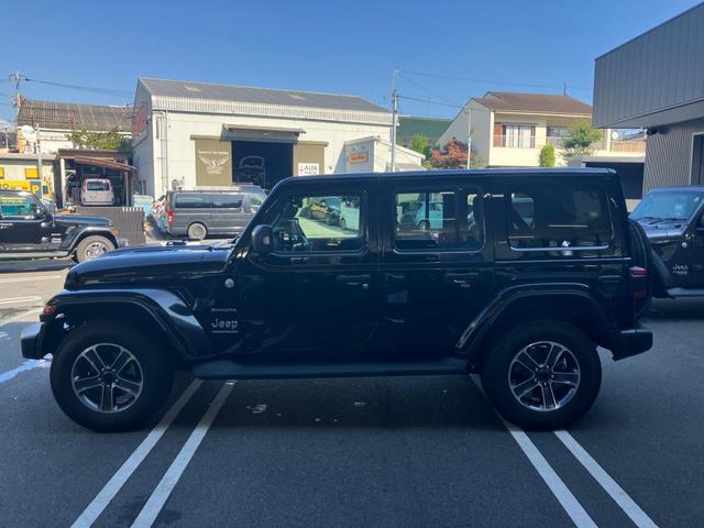 ジープ・ラングラーアンリミテッド サハラ 新車保証継承 整備付 レザーシート シートヒーター 純正ナビ バックカメラ アダプティブクルーズコントロール ETC(12枚目)