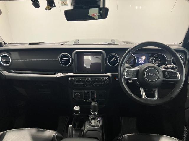 ジープ・ラングラーアンリミテッド サハラ 新車保証継承 整備付 レザーシート シートヒーター 純正ナビ バックカメラ アダプティブクルーズコントロール ETC(18枚目)