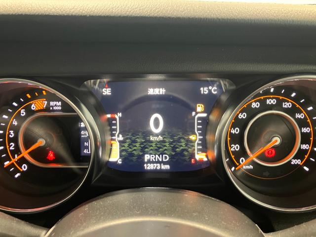 ジープ・ラングラーアンリミテッド サハラ 新車保証継承 整備付 レザーシート シートヒーター 純正ナビ バックカメラ アダプティブクルーズコントロール ETC(37枚目)