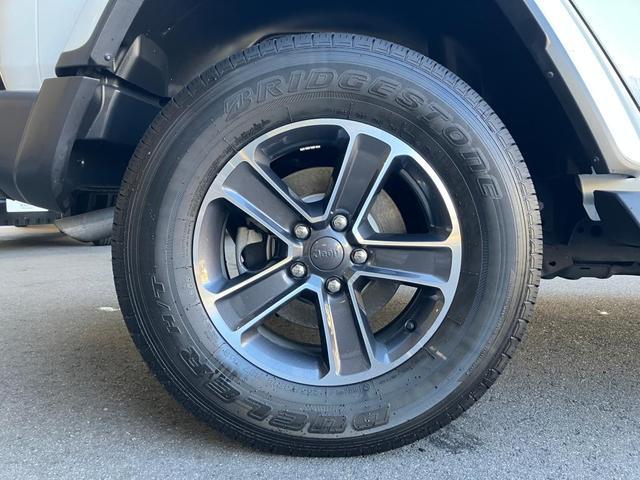 ジープ・ラングラーアンリミテッド サハラ 新車保証継承 整備付 純正ナビ バックカメラ レザーシート シートヒーター アダプティブクルーズコントロール ETC(15枚目)