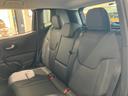 リアシートの状態も良好です。