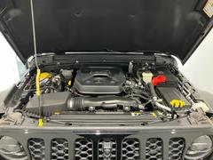 エンジンルームです。 5