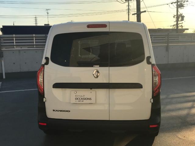 カングー クレアティフ ディーゼルモデル ワンオーナー/ETC/ドライブレコーダー付き(6枚目)