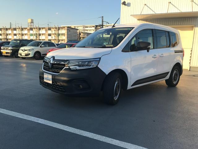 カングー クレアティフ ディーゼルモデル ワンオーナー/ETC/ドライブレコーダー付き(9枚目)