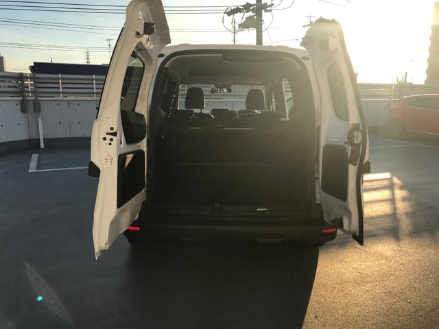 カングー クレアティフ ディーゼルモデル ワンオーナー/ETC/ドライブレコーダー付き(10枚目)