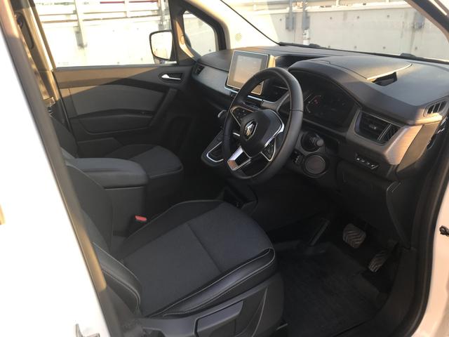 カングー クレアティフ ディーゼルモデル ワンオーナー/ETC/ドライブレコーダー付き(13枚目)