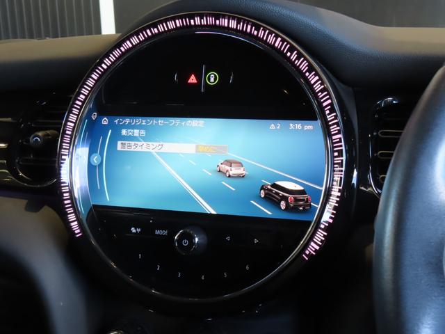 ＭＩＮＩ クーパーＤ　クラシック・トリム　認定中古車／純正ナビ／純正バックカメラ／Ｂｌｕｅｔｏｏｔｈ／ユニオンジャックテールライト／アンビエントライト／ブラックルーフ／２トーンカラー（37枚目）