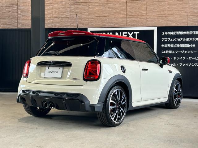 MINI ジョンクーパーワークス ジョンクーパーワークストリム アップルカープレイ搭載・Bluetooth接続・純正バックカメラ・ユニオンジャックテールランプ・レッドルーフ・認定中古車・コンフォートアクセス・AUTOライト・AUTOワイパー(13枚目)
