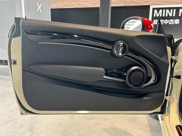 MINI ジョンクーパーワークス ジョンクーパーワークストリム アップルカープレイ搭載・Bluetooth接続・純正バックカメラ・ユニオンジャックテールランプ・レッドルーフ・認定中古車・コンフォートアクセス・AUTOライト・AUTOワイパー(55枚目)