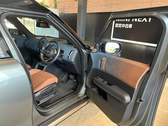 ＭＩＮＩ カントリーマンＳオール４　フェイバリット・トリム　認定中古車／Ｎｅｗモデル／ＡｏｏｌｅＣａｒＰｌａｙ／ＡｎｄｒｏｉｄＡｕｔｏ／Ｂｌｕｅｔｏｏｔｈ／電動シート／アンビエントライト／純正バックカメラ／シートヒーター／ヘッドアップディスプレイ（24枚目）