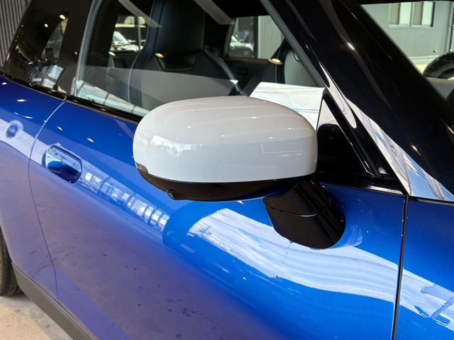 MINI クーパーSE フェイバリット・トリム 認定中古車/元試乗車/Newモデル/電気自動車/Bluetooth/AppleCarPlay/AndroidAuto/シートヒーター/全周囲カメラ/アンビエントライト/衝突軽減ブレーキ(17枚目)