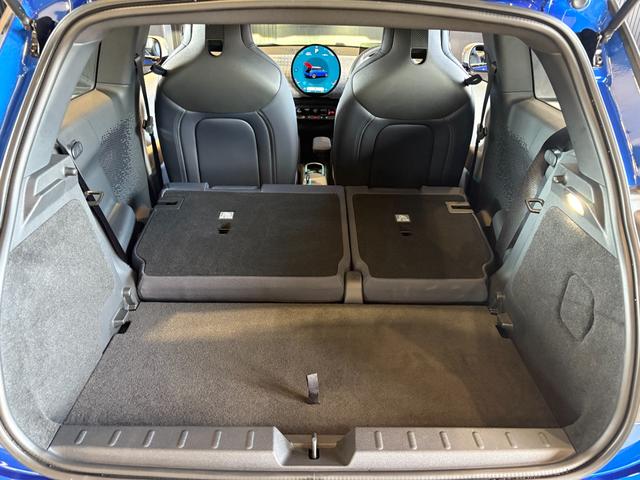 MINI クーパーSE フェイバリット・トリム 認定中古車/元試乗車/Newモデル/電気自動車/Bluetooth/AppleCarPlay/AndroidAuto/シートヒーター/全周囲カメラ/アンビエントライト/衝突軽減ブレーキ(54枚目)
