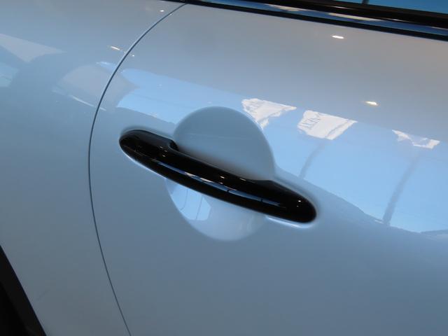 MINI クーパーC クラシック・トリム 認定中古車/純正ナビ/AppleCarPlay/AndroidAuto/LEDライト/純正バックカメラ/ETC2.0/純正ナビゲーションシステム/前後センサー/アダプティブクルーズコントロール(21枚目)