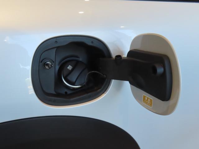 MINI クーパーC クラシック・トリム 認定中古車/純正ナビ/AppleCarPlay/AndroidAuto/LEDライト/純正バックカメラ/ETC2.0/純正ナビゲーションシステム/前後センサー/アダプティブクルーズコントロール(22枚目)