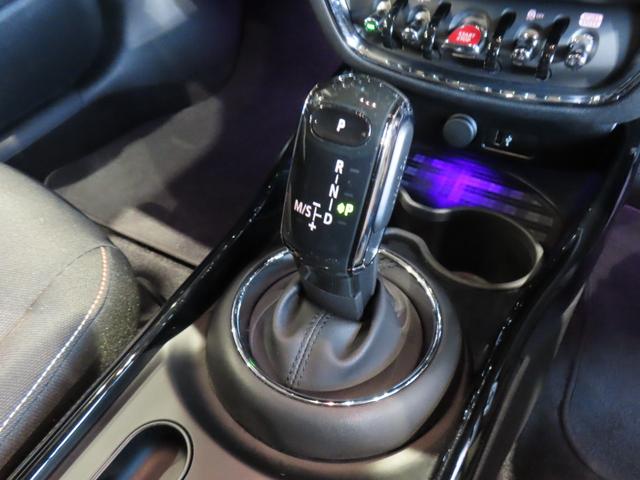 ＭＩＮＩ クーパーＤ　クラブマン　認定中古車／アダプティブクルーズコントロール／衝突軽減ブレーキ／純正ナビゲーション／純正バックカメラ／ＥＴＣ付／ＬＥＤヘッドライト／ＡＵＴＯライト／ＡＵＴＯワイパー／コンフォートアクセス（45枚目）