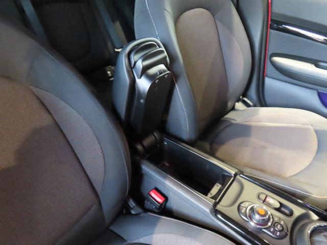 ＭＩＮＩ クーパーＤ　クラブマン　認定中古車／アダプティブクルーズコントロール／衝突軽減ブレーキ／純正ナビゲーション／純正バックカメラ／ＥＴＣ付／ＬＥＤヘッドライト／ＡＵＴＯライト／ＡＵＴＯワイパー／コンフォートアクセス（50枚目）