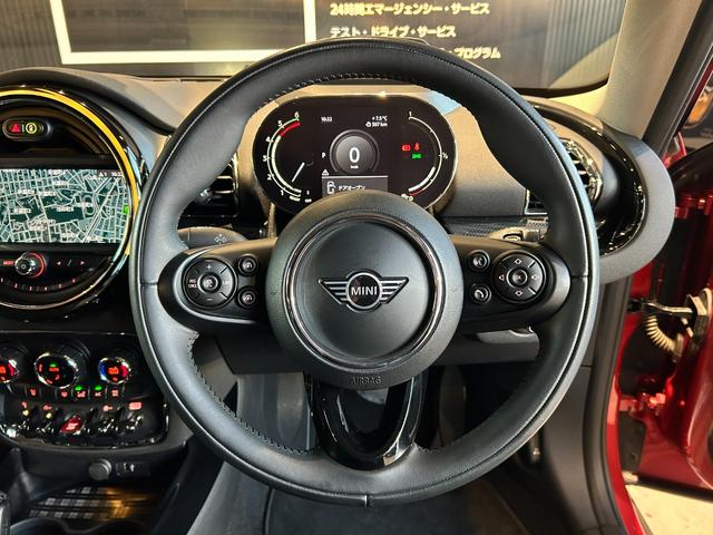 MINI クーパーD クラブマン クラシック・トリム 認定中古車/弊社下取り車/純正ナビ/デジタルスピードメーター/アダプティブクルーズコントロール/アンビエントライト/オートライト/バックカメラ/ETC一体型ルームミラー(31枚目)