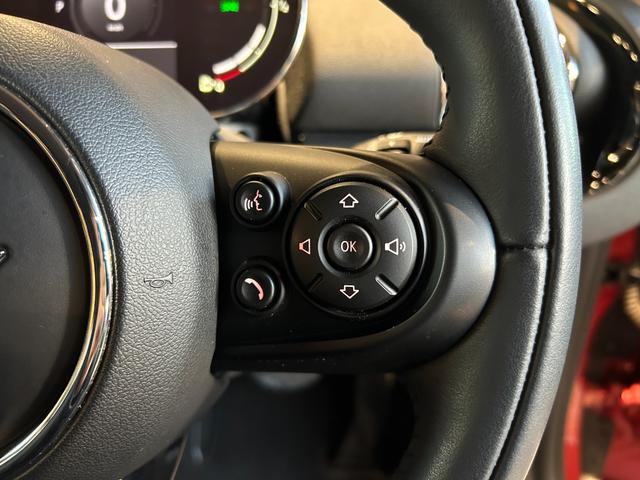MINI クーパーD クラブマン クラシック・トリム 認定中古車/弊社下取り車/純正ナビ/デジタルスピードメーター/アダプティブクルーズコントロール/アンビエントライト/オートライト/バックカメラ/ETC一体型ルームミラー(33枚目)