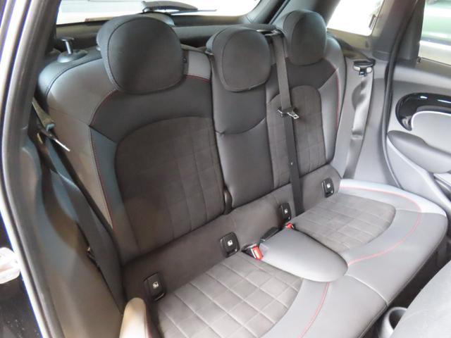 ＭＩＮＩ クーパーＳＤ　ジョン・クーパー・ワークス・トリム　認定中古車／ＪＣＷトリム／ＡｐｐｌｅＣａｒｐｌａｙ／Ｂｌｕｅｔｏｏｔｈ接続／バックカメラ／リッミター機能／オートワイパー／オートライト／ユニオンジャックテールランプ（68枚目）