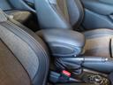 クーパーＤ　クラシック・トリム　認定中古車／純正ナビ／純正バックカメラ／Ｂｌｕｅｔｏｏｔｈ／ユニオンジャックテールライト／アンビエントライト／ブラックルーフ／２トーンカラー（41枚目）