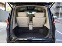 ラゲッジスペースは、とても広く沢山のお荷物をお乗せ頂けます! パワーバックドアになっておりますので、開閉がとても楽です!