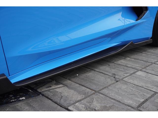 シボレーコルベット ３ＬＴ　正規ディーラー車　３ＬＴ　ＺＥＲＯＤＥＳＧＮエアロ　ＳＫＹＦＯＧＥＤホイール　ローダウン　可変式マフラー　アップルカープレイ　レッドキャリパー　カーボントップ　デジタルインナーミラー（12枚目）
