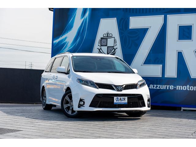 シエナ ＳＥ　新車並行　Ｖ６エンジン　ルーフレールクロスバー　両側パワースライドドア　レザーステアリング　８インチタッチパネルディスプレイ（7枚目）