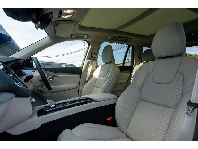 XC90 リチャージアルテメットT8AWDプラグインハイブリド Bowers&Wilkinsプレミアムサウンドオーディオサウンドシステム ヘッドアップディスプレイ ファインナッパレザー クリスタルシフトノブ パノラマサンルーフ(32枚目)