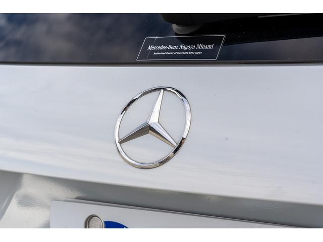 GLAクラス GLA200d 4マチック AMGラインパッケージ AMGライン デジタルホワイト 新車保証継承R8年9月迄 レザーDINAMICAシート 純正前後ドラレコ 社外グリル アンビエントライト レーダーセーフティPKG カーボン調インテリアトリム(31枚目)