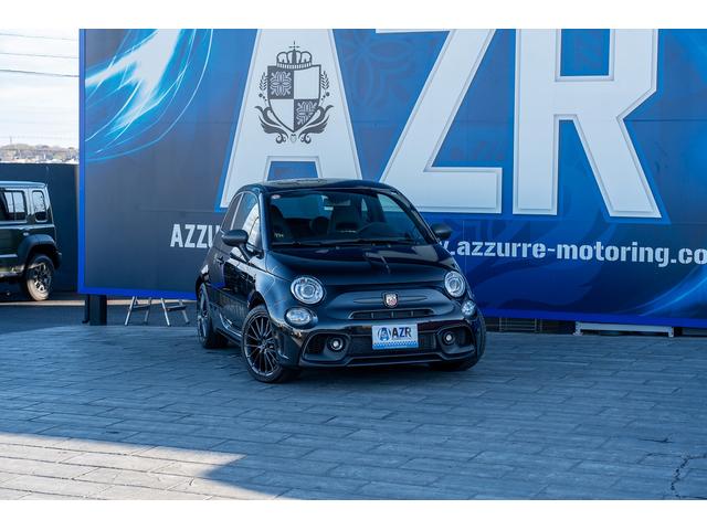 �O���e���Ƀf�J�[�����̌���Ԃ̑������{����Ă���܂��I�u���b�N×�S�[���h�Ől�C�̑g�ݍ��킹�ƂȂ��Ă���܂��I