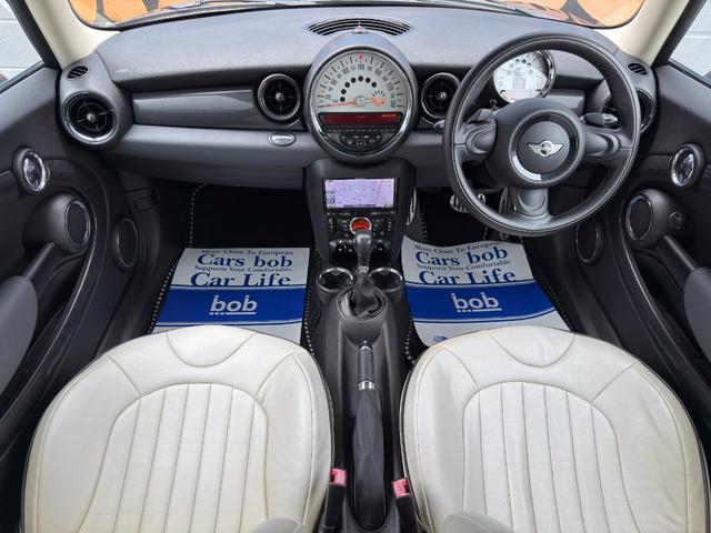 ＭＩＮＩ クーパーＳ　Ｒ５６クーパーＳ後期モデル　エンジン最終モデル　ＣＡＢＡＮＡシートカバー　ＶＡＮＯＳセンサーなと交換済　ＨＤＤナビ＆バックカメラ　１７インチＡＷ　ＥＴＣ　禁煙車　無事故車　修復歴無車　正規ディーラー車（2枚目）