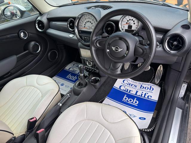 ＭＩＮＩ クーパーＳ　Ｒ５６クーパーＳ後期モデル　エンジン最終モデル　ＣＡＢＡＮＡシートカバー　ＶＡＮＯＳセンサーなと交換済　ＨＤＤナビ＆バックカメラ　１７インチＡＷ　ＥＴＣ　禁煙車　無事故車　修復歴無車　正規ディーラー車（10枚目）